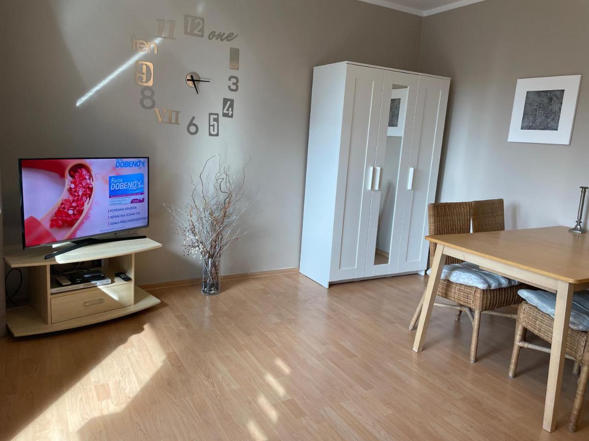 Wolin-Travel Apartament Dom Przy Parku Miedzyzdroje Luaran gambar