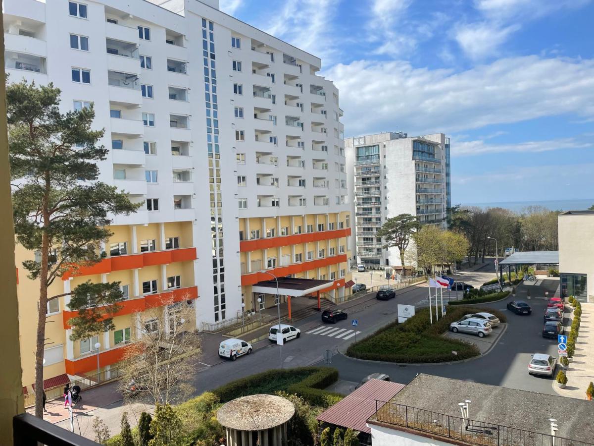 Wolin-Travel Apartament Dom Przy Parku Miedzyzdroje Luaran gambar