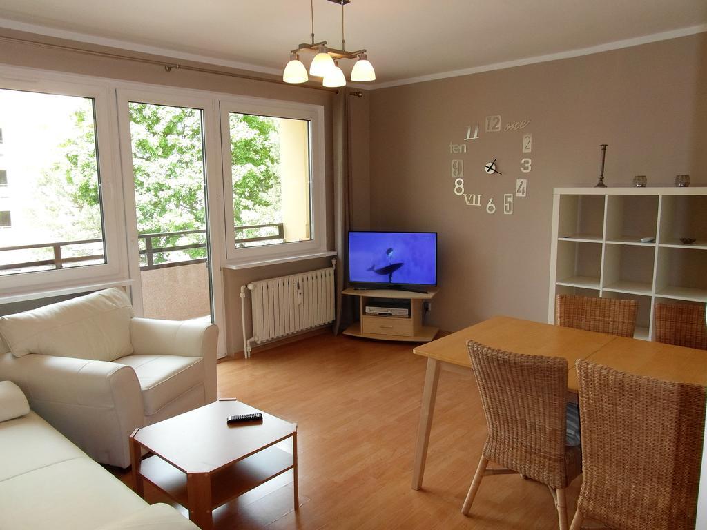 Wolin-Travel Apartament Dom Przy Parku Miedzyzdroje Luaran gambar