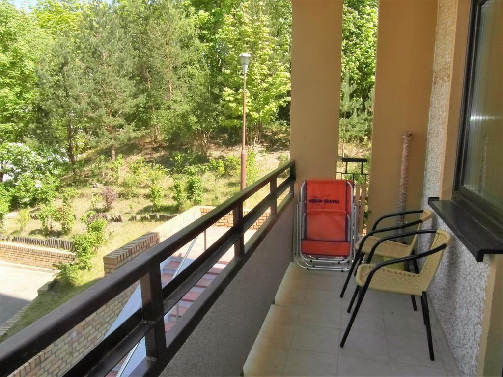Wolin-Travel Apartament Dom Przy Parku Miedzyzdroje Luaran gambar