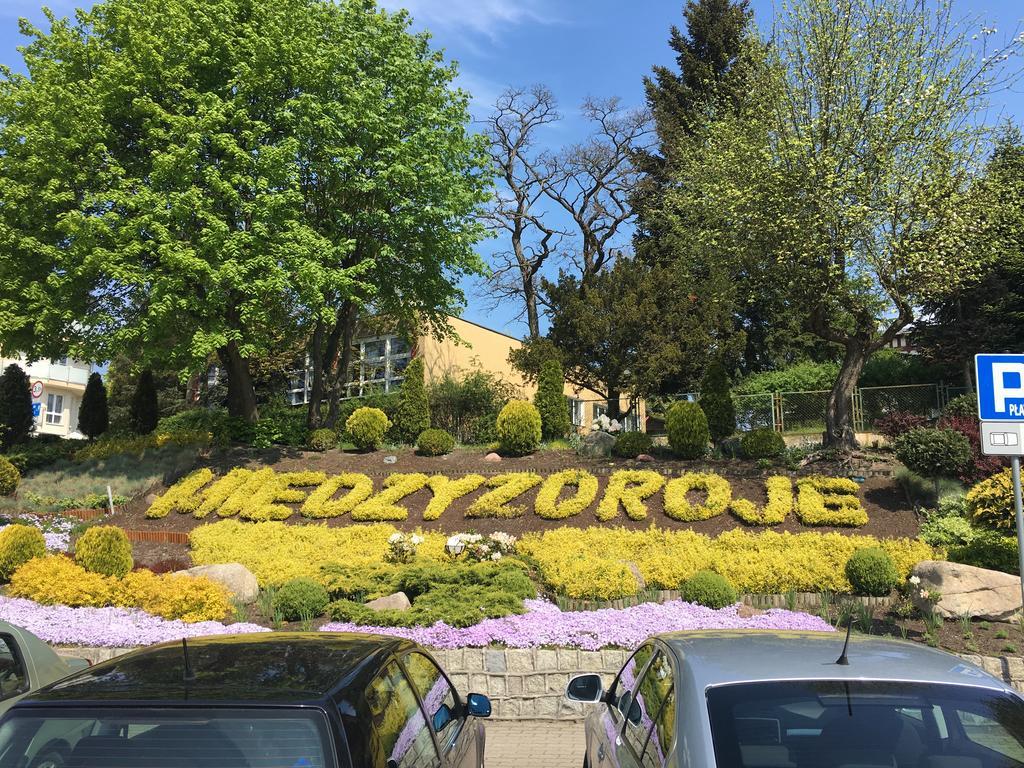 Wolin-Travel Apartament Dom Przy Parku Miedzyzdroje Luaran gambar